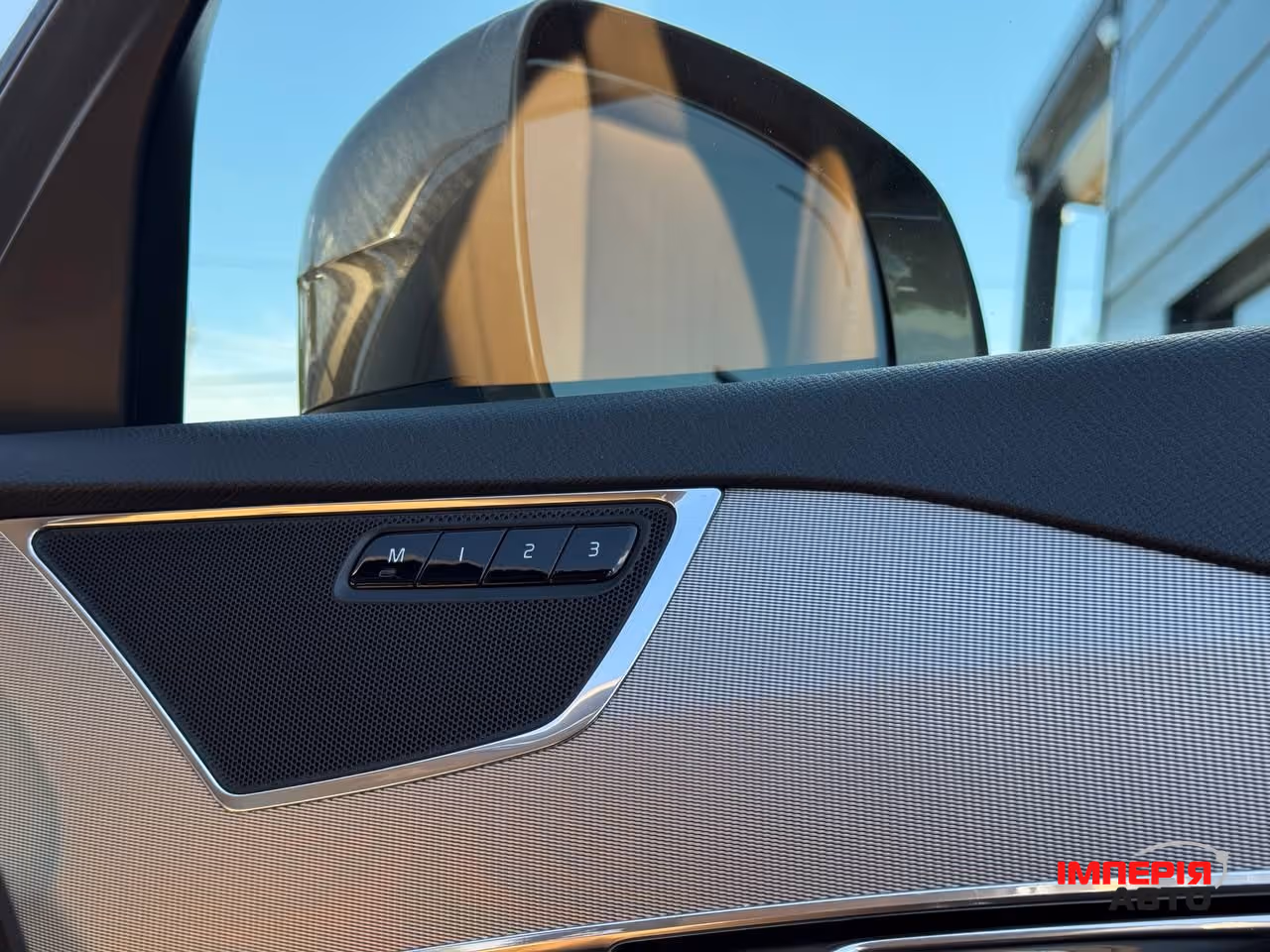 Volvo XC90 - фото 73