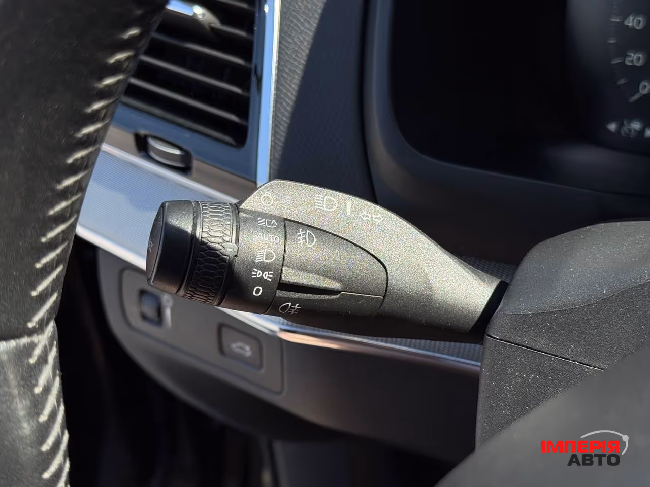 Volvo XC90 - фото 43