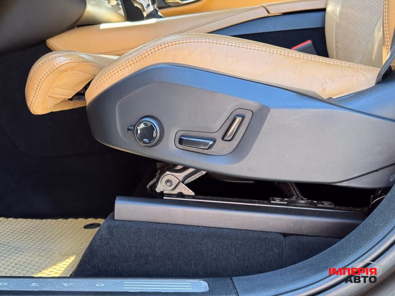 Volvo XC90 - фото 36