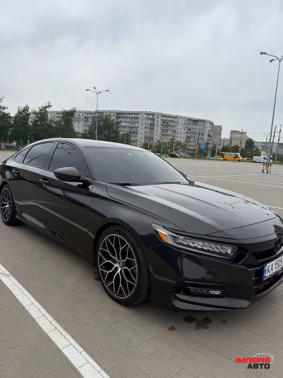 Honda Accord - фото 1