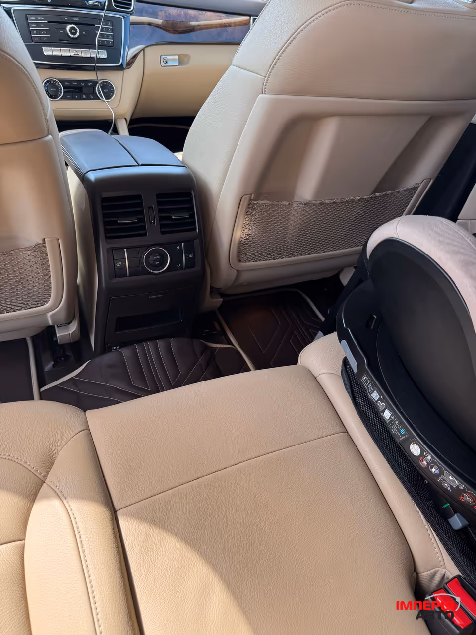 Mercedes-Benz GLE - фото 17