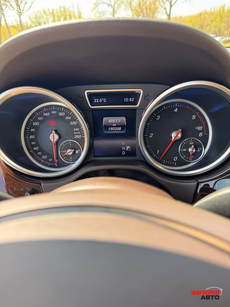 Mercedes-Benz GLE - фото 12