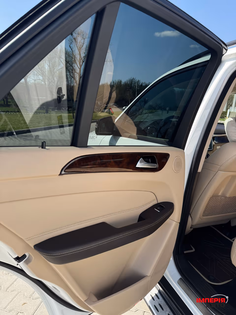 Mercedes-Benz GLE - фото 21