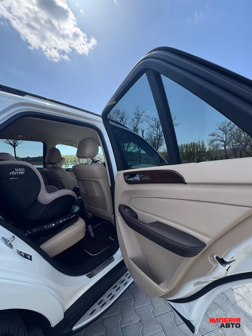 Mercedes-Benz GLE - фото 32