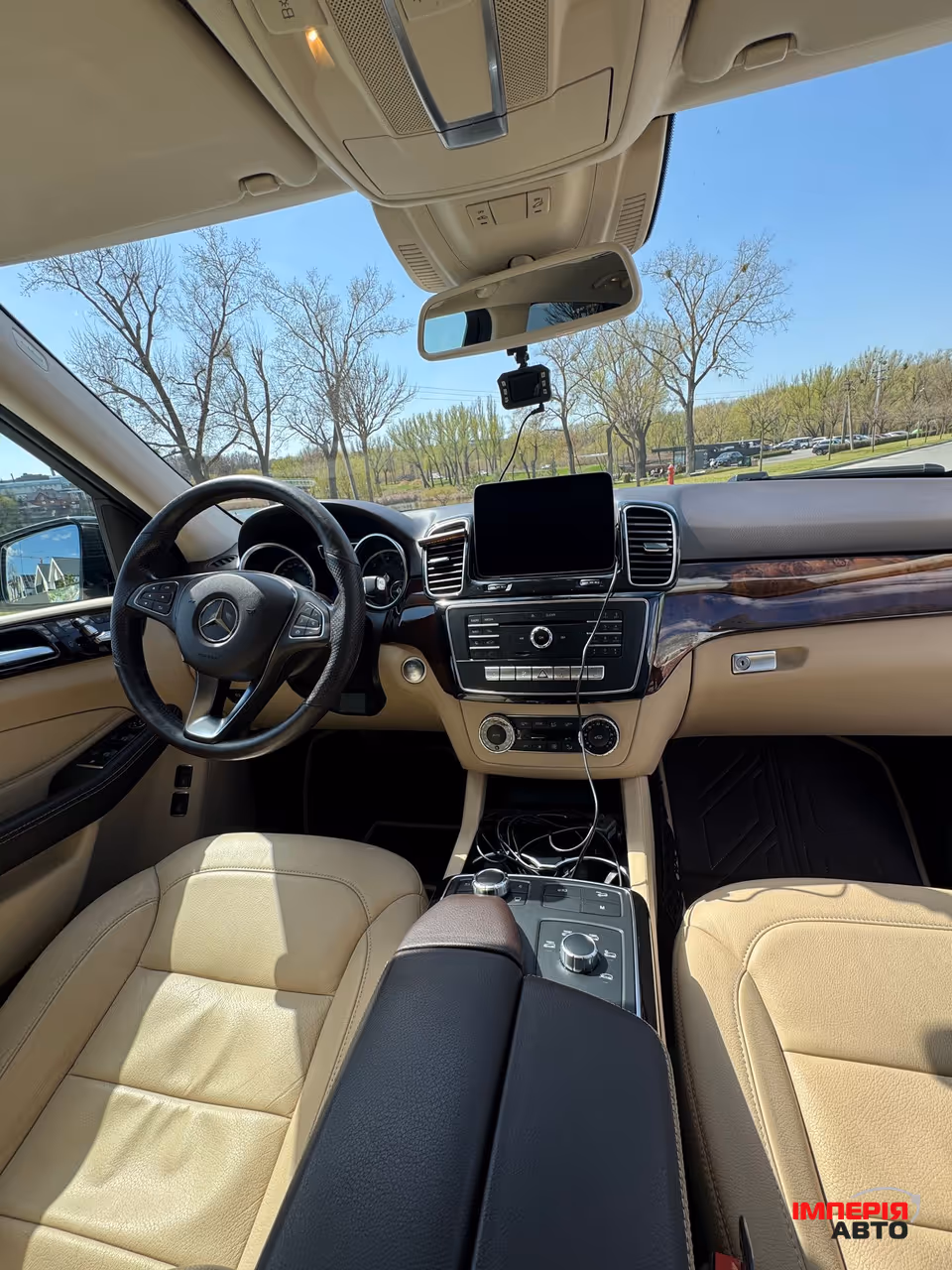 Mercedes-Benz GLE - фото 35