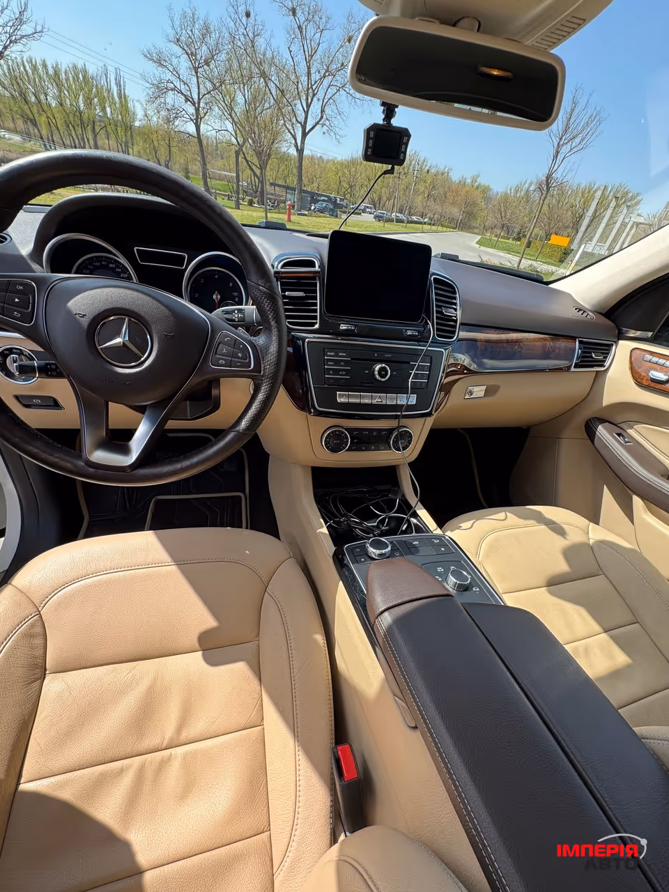 Mercedes-Benz GLE - фото 26
