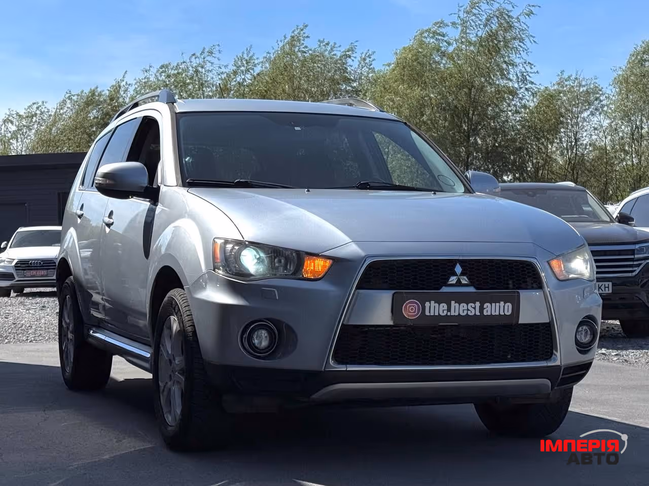 Mitsubishi Outlander - фото 7