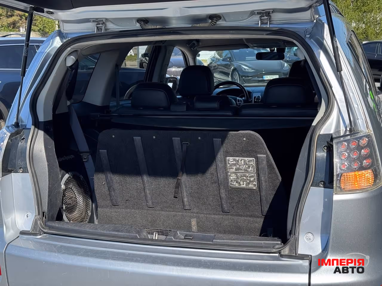 Mitsubishi Outlander - фото 17