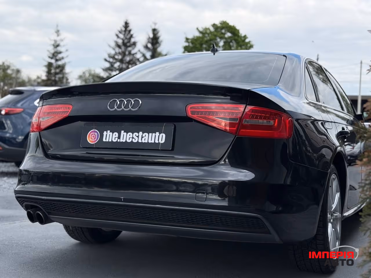 Audi A4 - фото 12