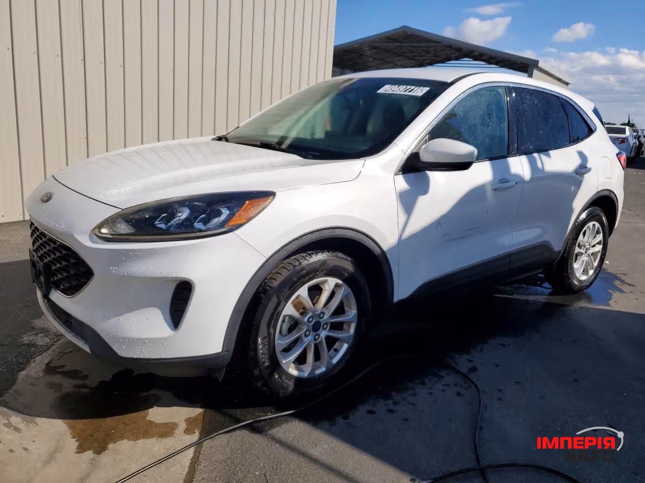 Ford Escape - фото 1