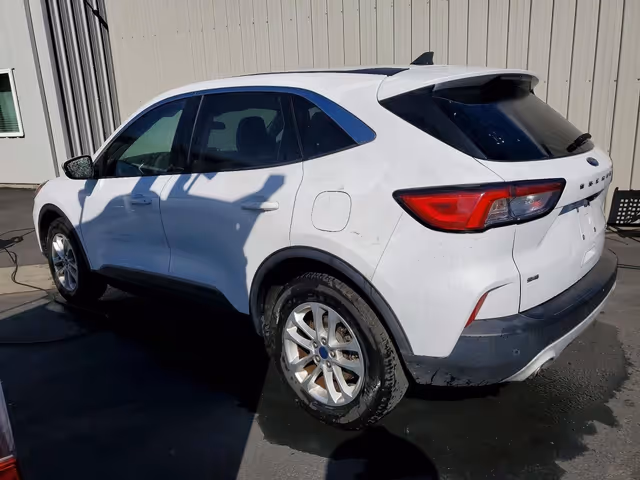 Ford Escape - фото 2