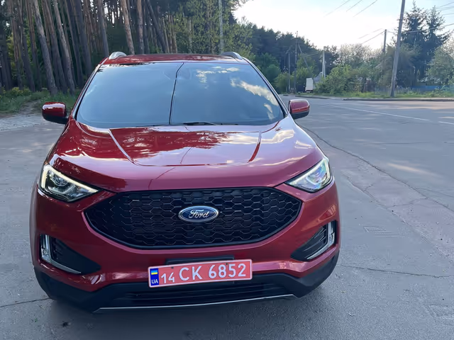 Ford Edge - фото 1