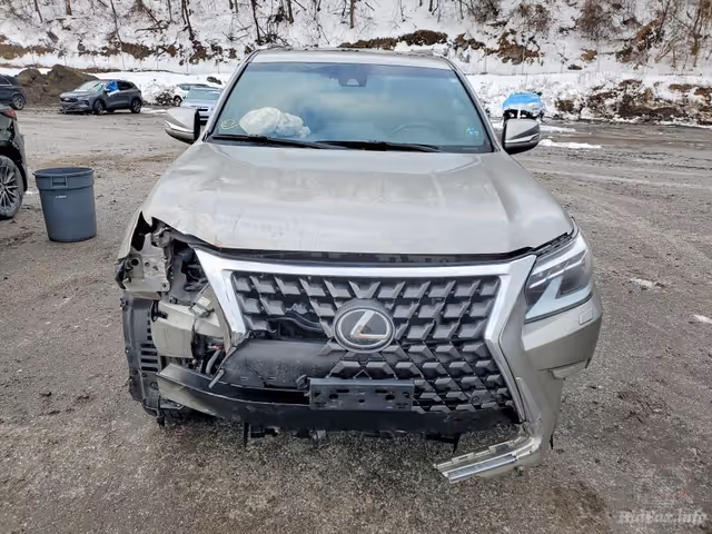 Lexus GX - фото 3