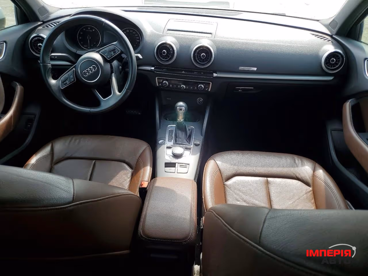 Audi A3 - фото 8