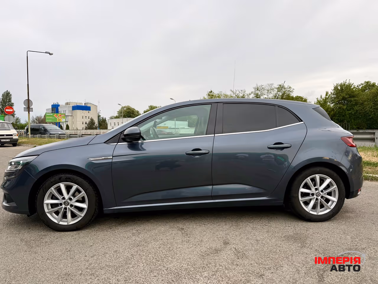 Renault Megane - фото 7