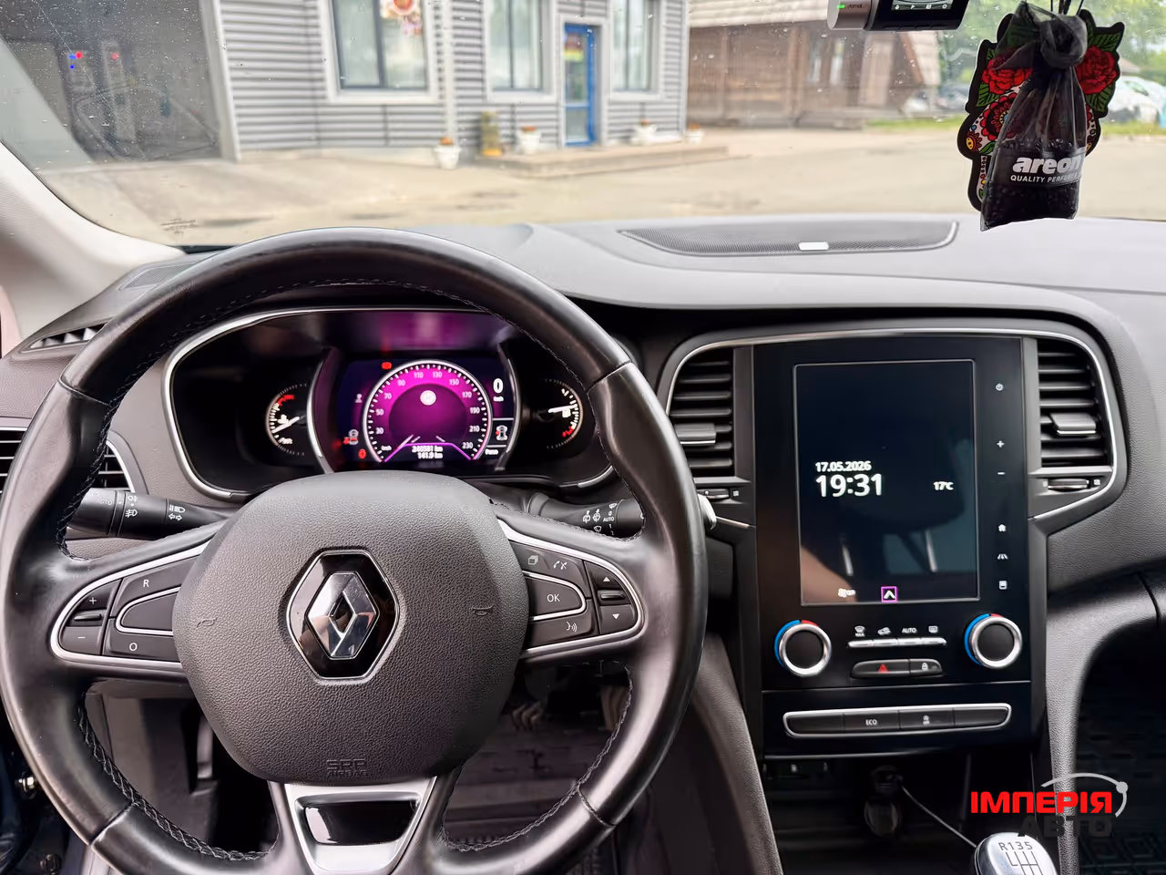 Renault Megane - фото 12