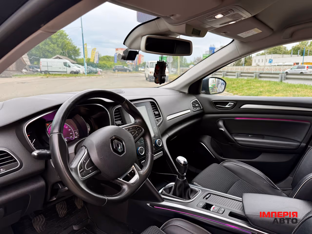 Renault Megane - фото 13