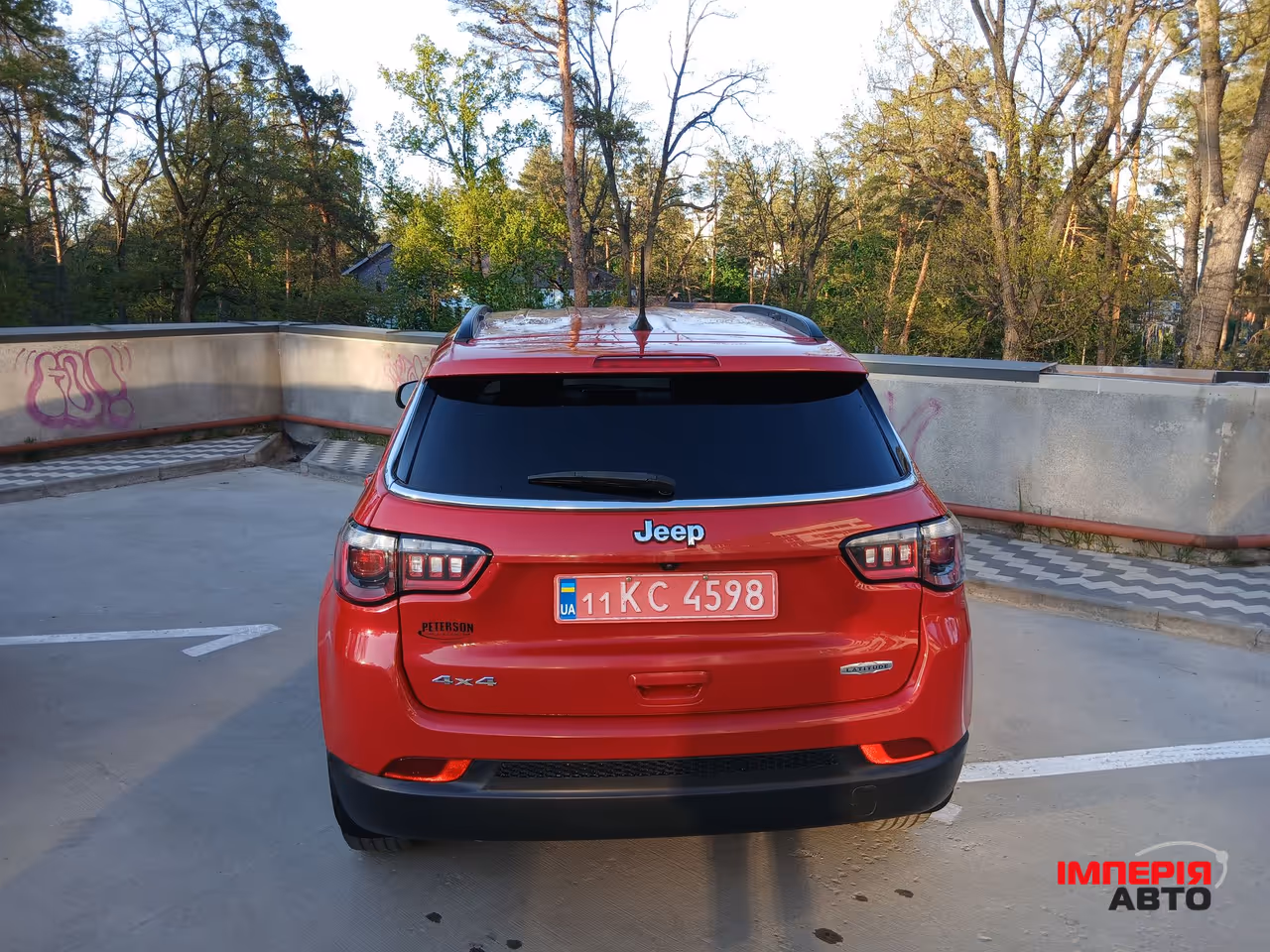 Jeep Compass - фото 6
