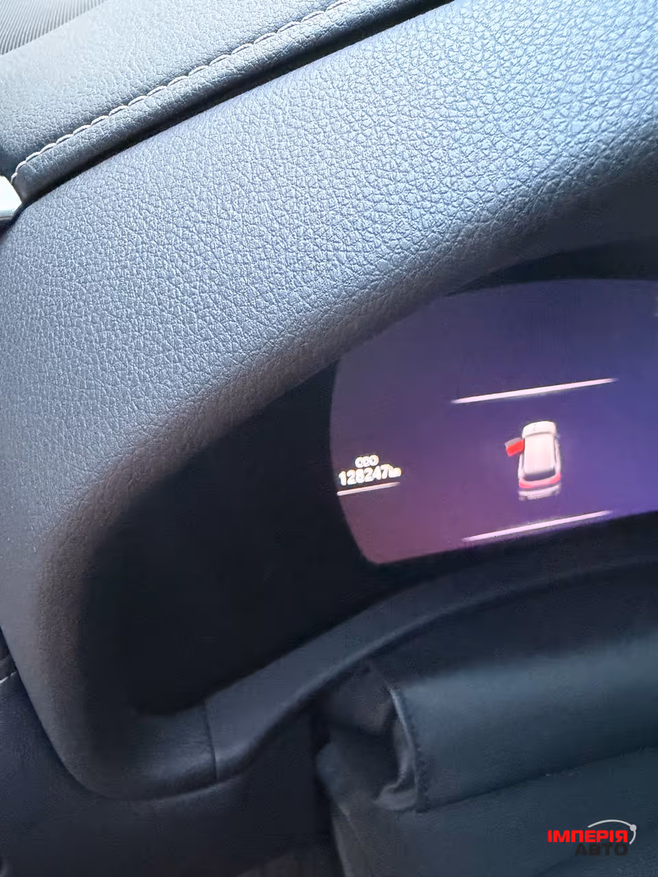 Lexus LX - фото 10