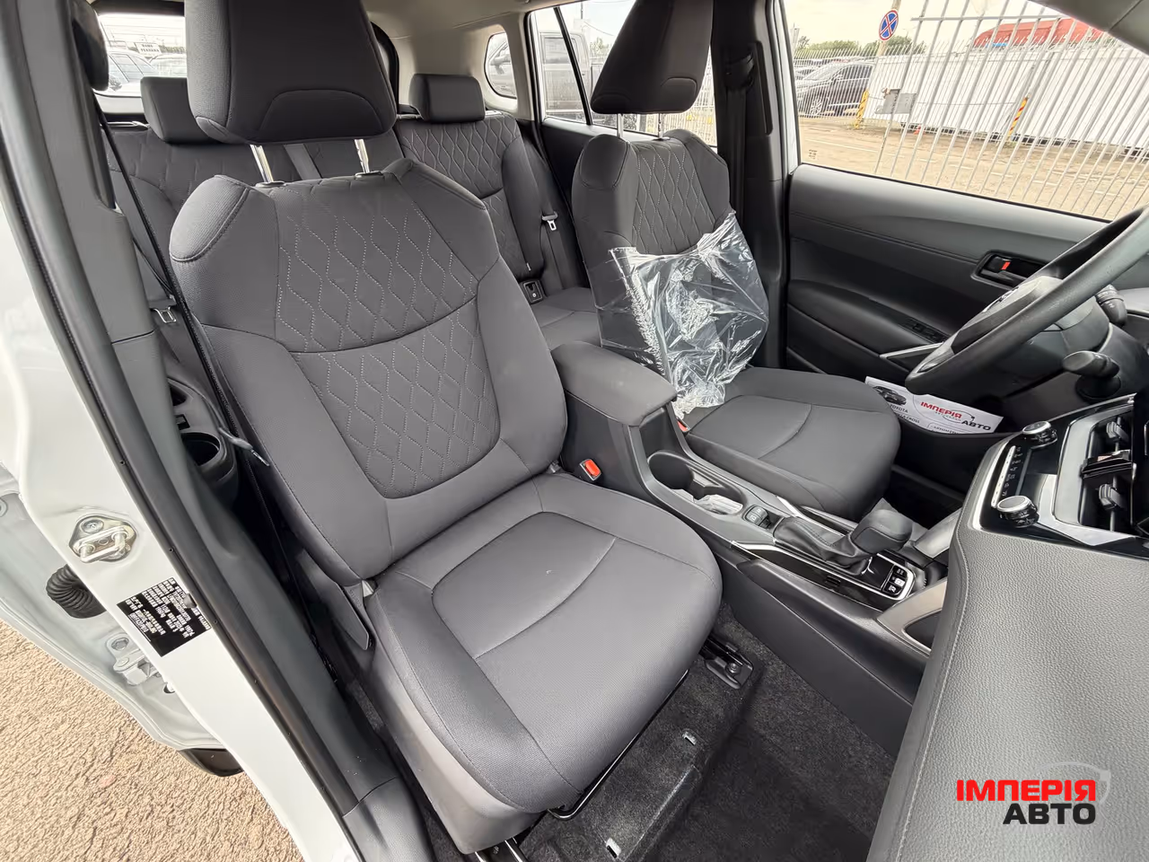 Toyota Corolla Cross - фото 22