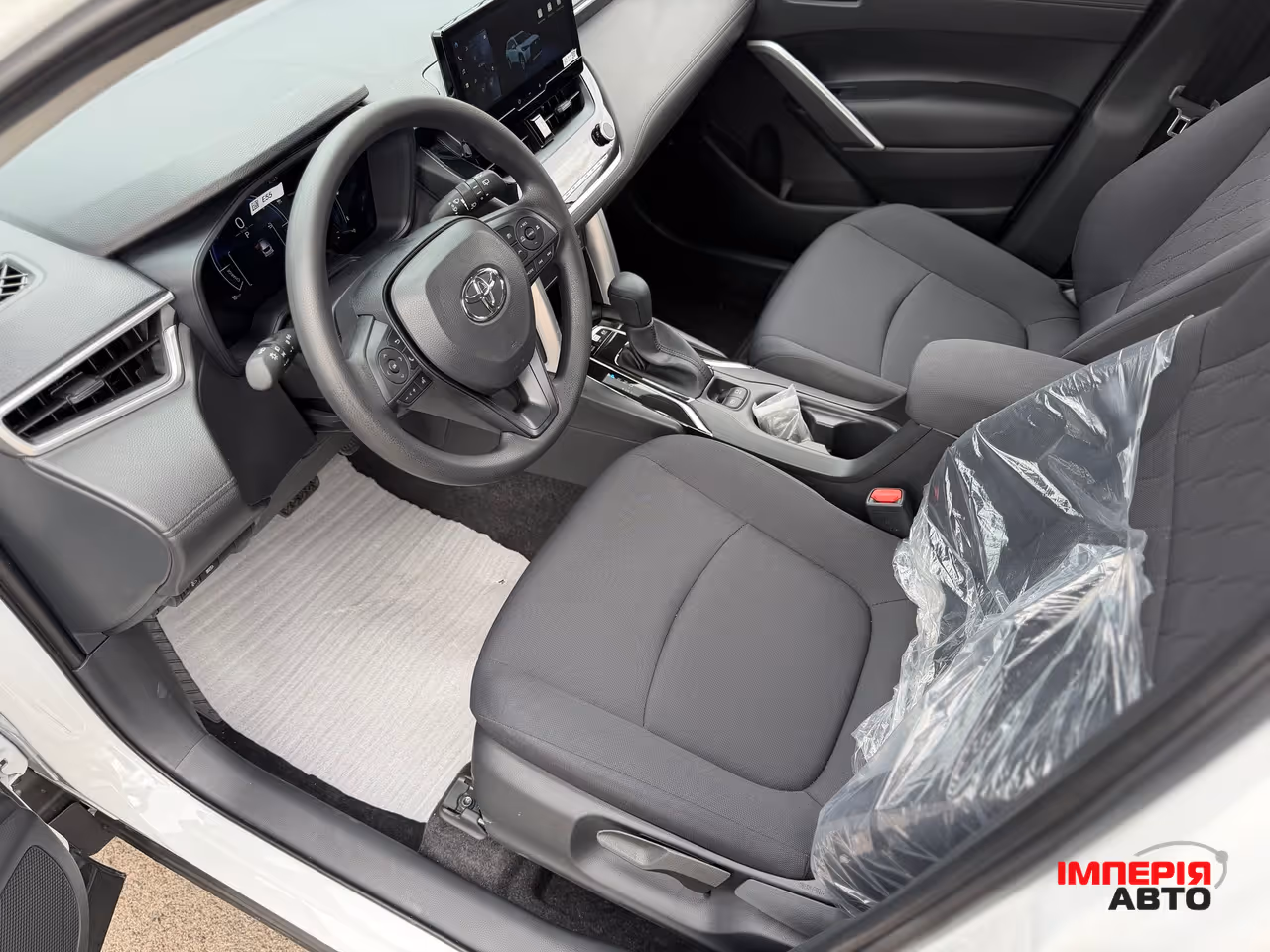 Toyota Corolla Cross - фото 11