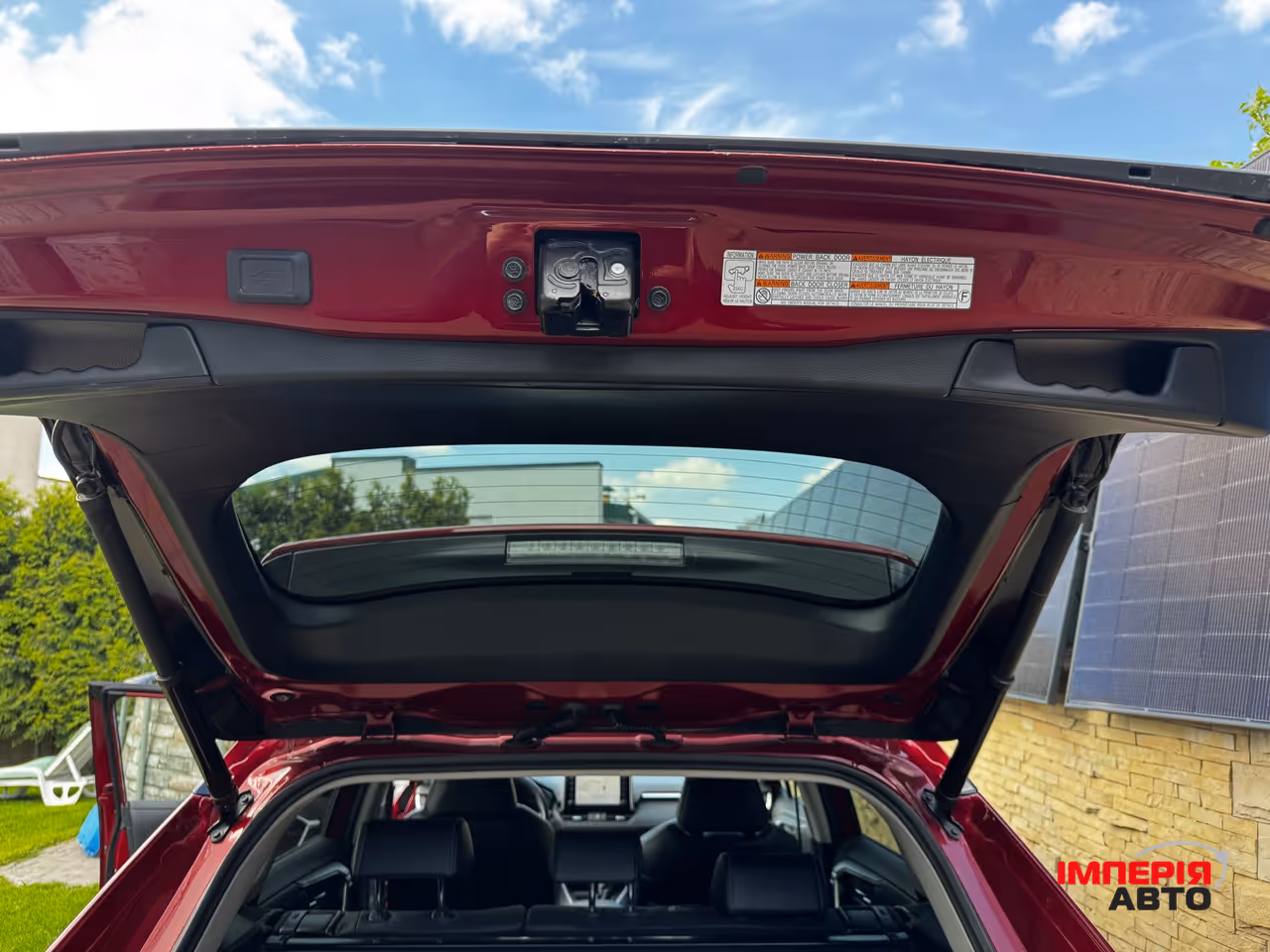 Toyota RAV4 - фото 13
