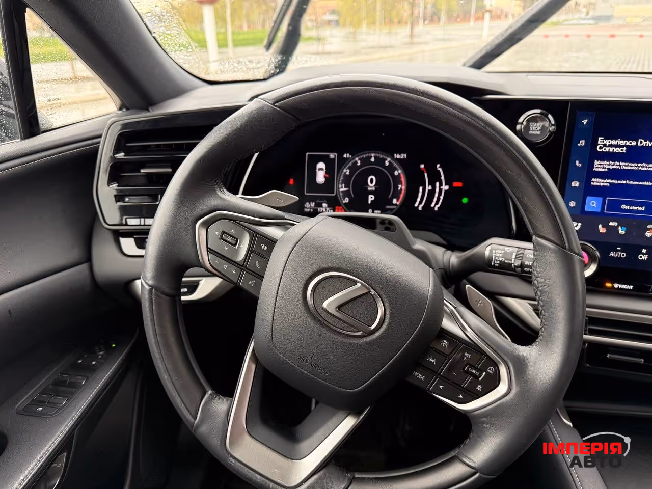 Lexus RX - фото 11