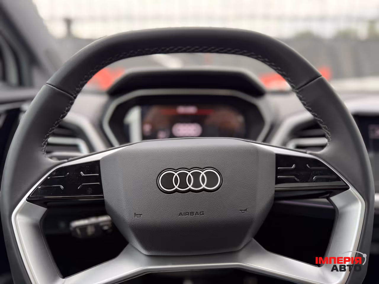 Audi Q4 e-tron - фото 20
