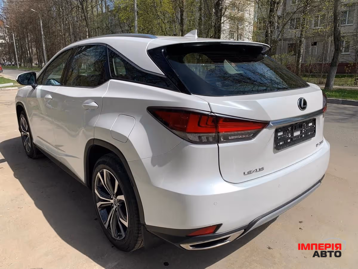 Lexus RX - фото 3