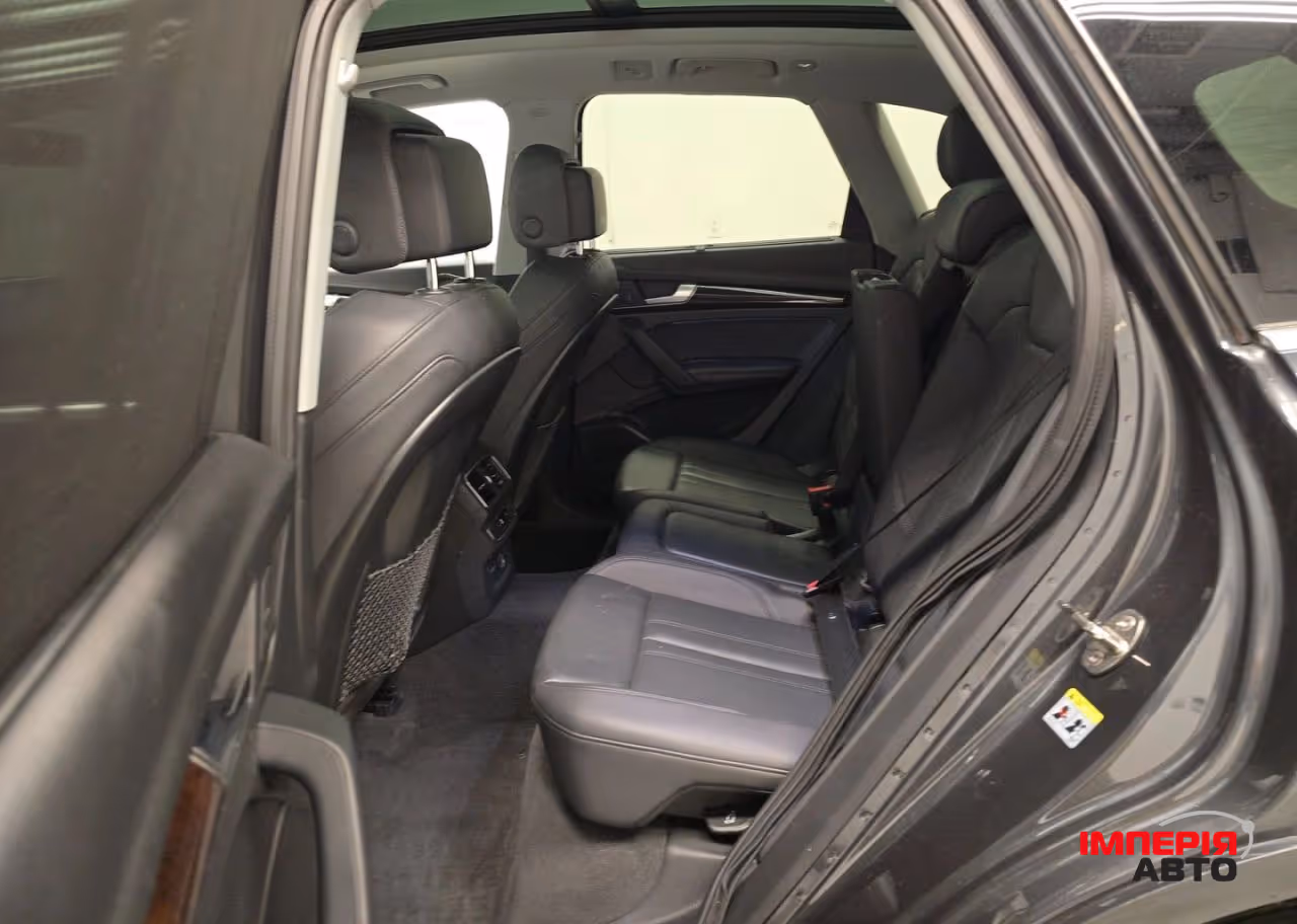 Audi Q5 - фото 10