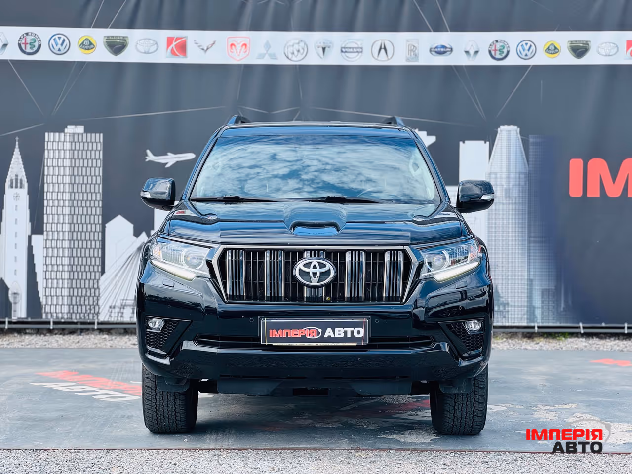 Toyota Land Cruiser Prado - фото 2