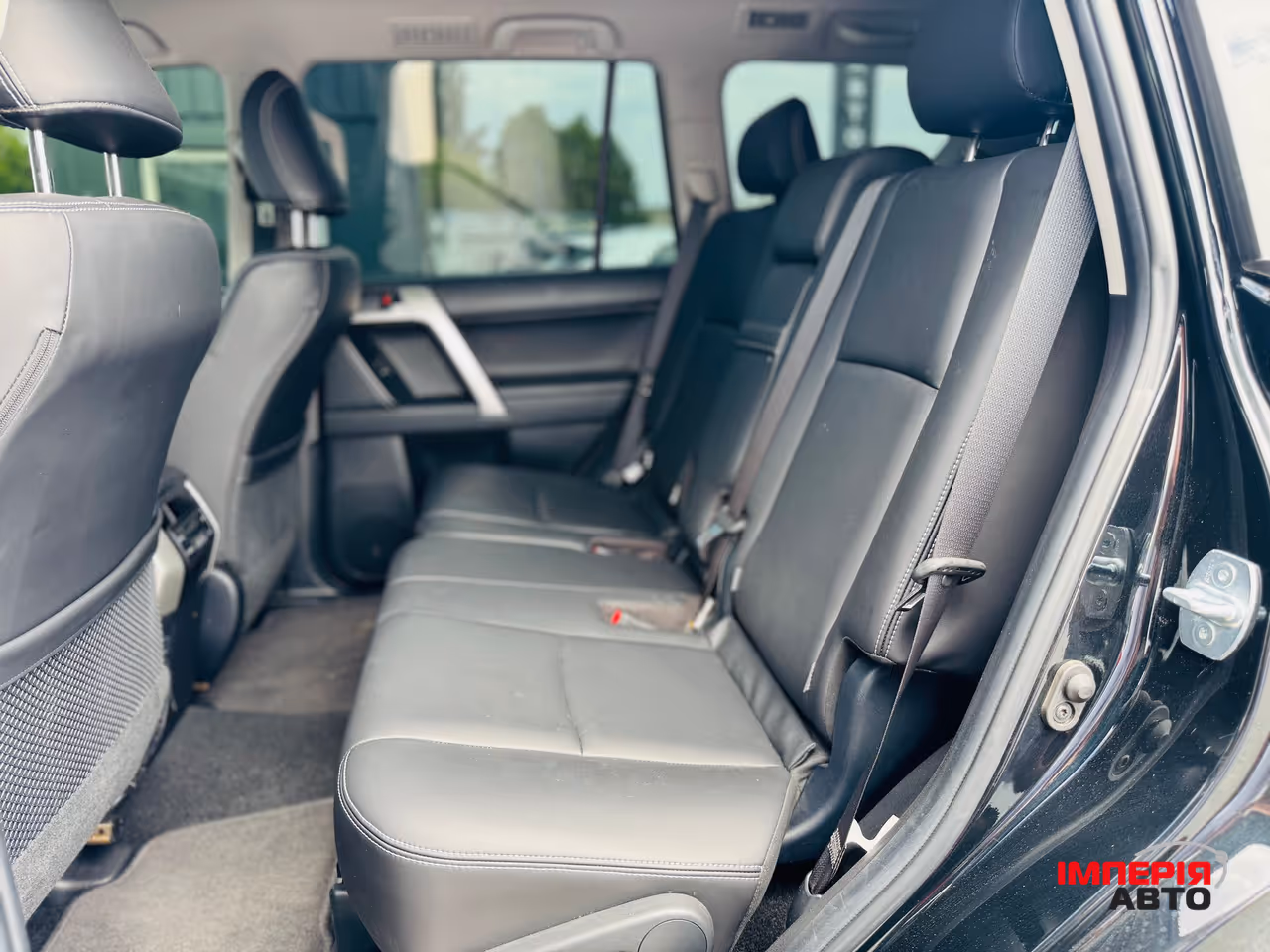 Toyota Land Cruiser Prado - фото 7
