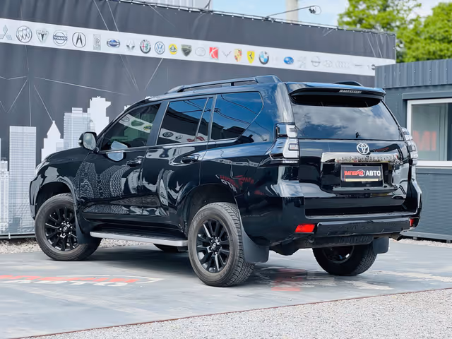 Toyota Land Cruiser Prado - фото 5