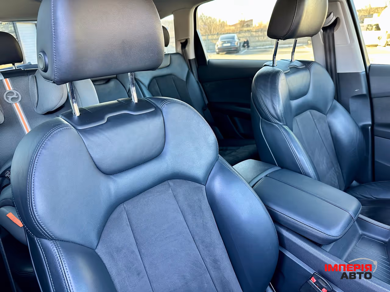 Audi Q7 - фото 12