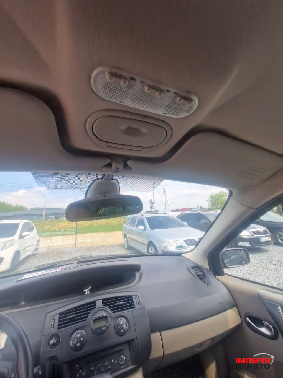 Renault Megane - фото 18