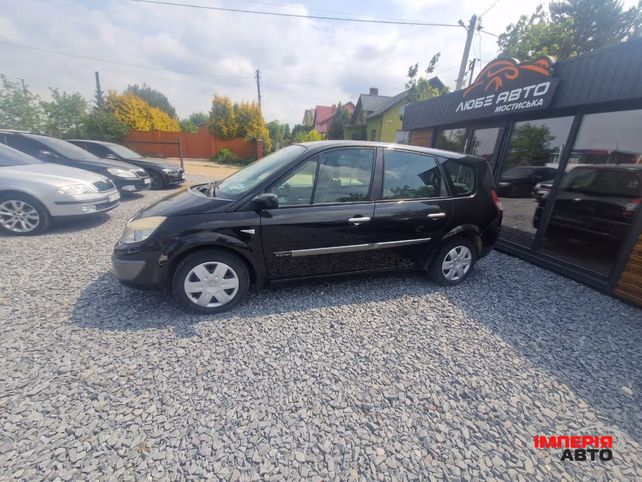Renault Megane - фото 11