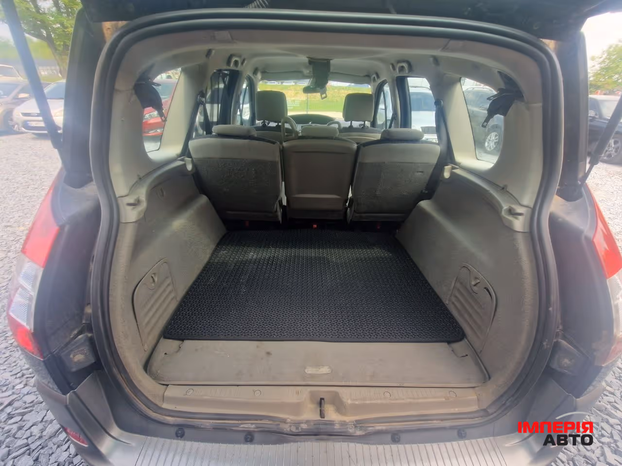 Renault Megane - фото 22