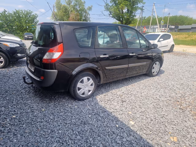 Renault Megane - фото 5