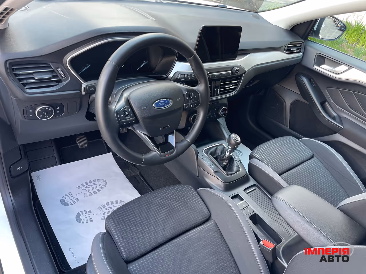 Ford Focus - фото 17