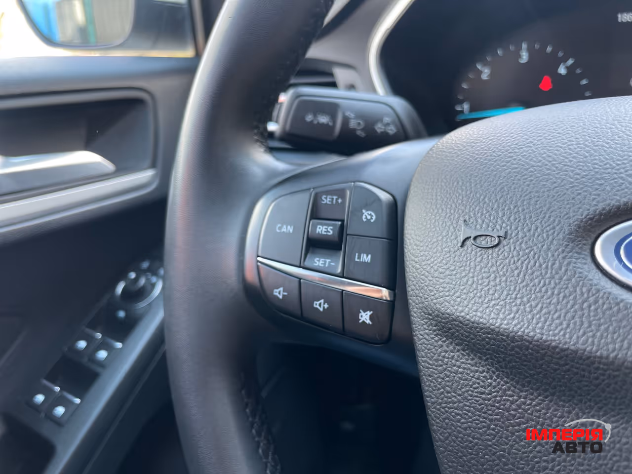 Ford Focus - фото 21