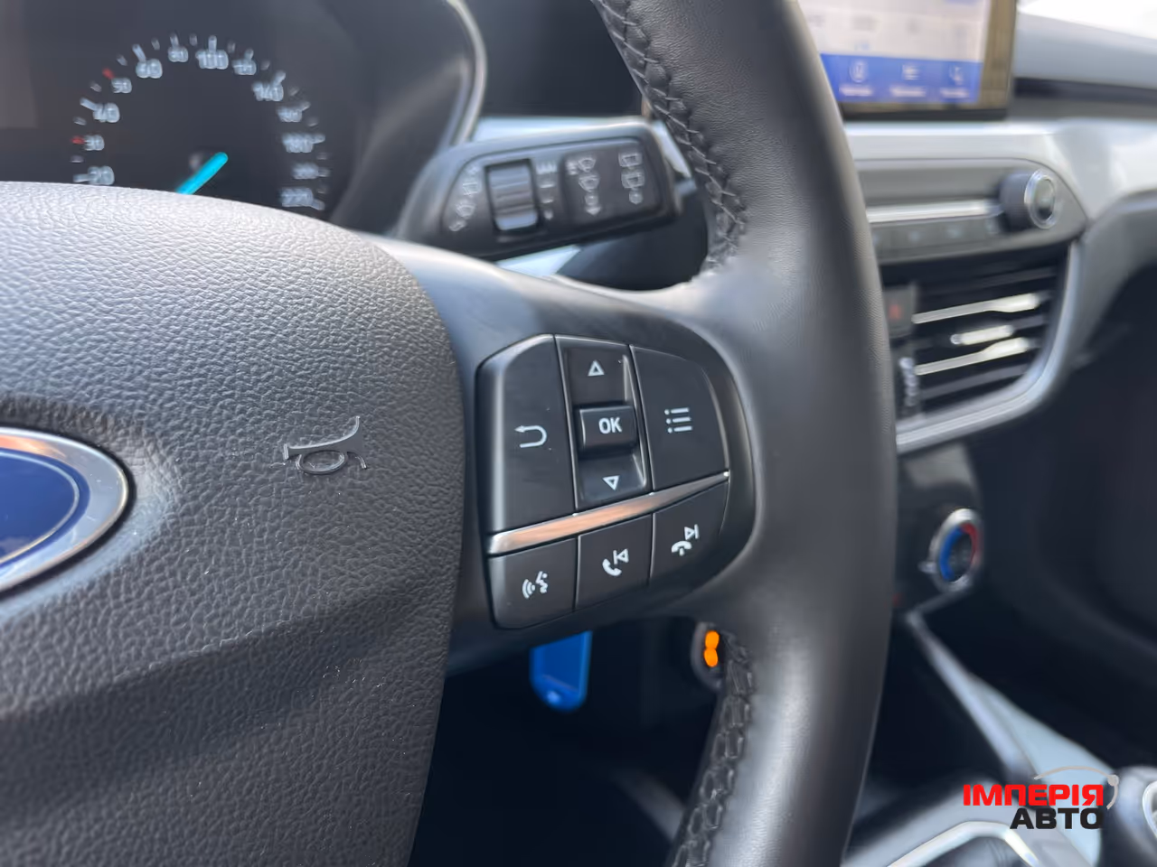 Ford Focus - фото 22