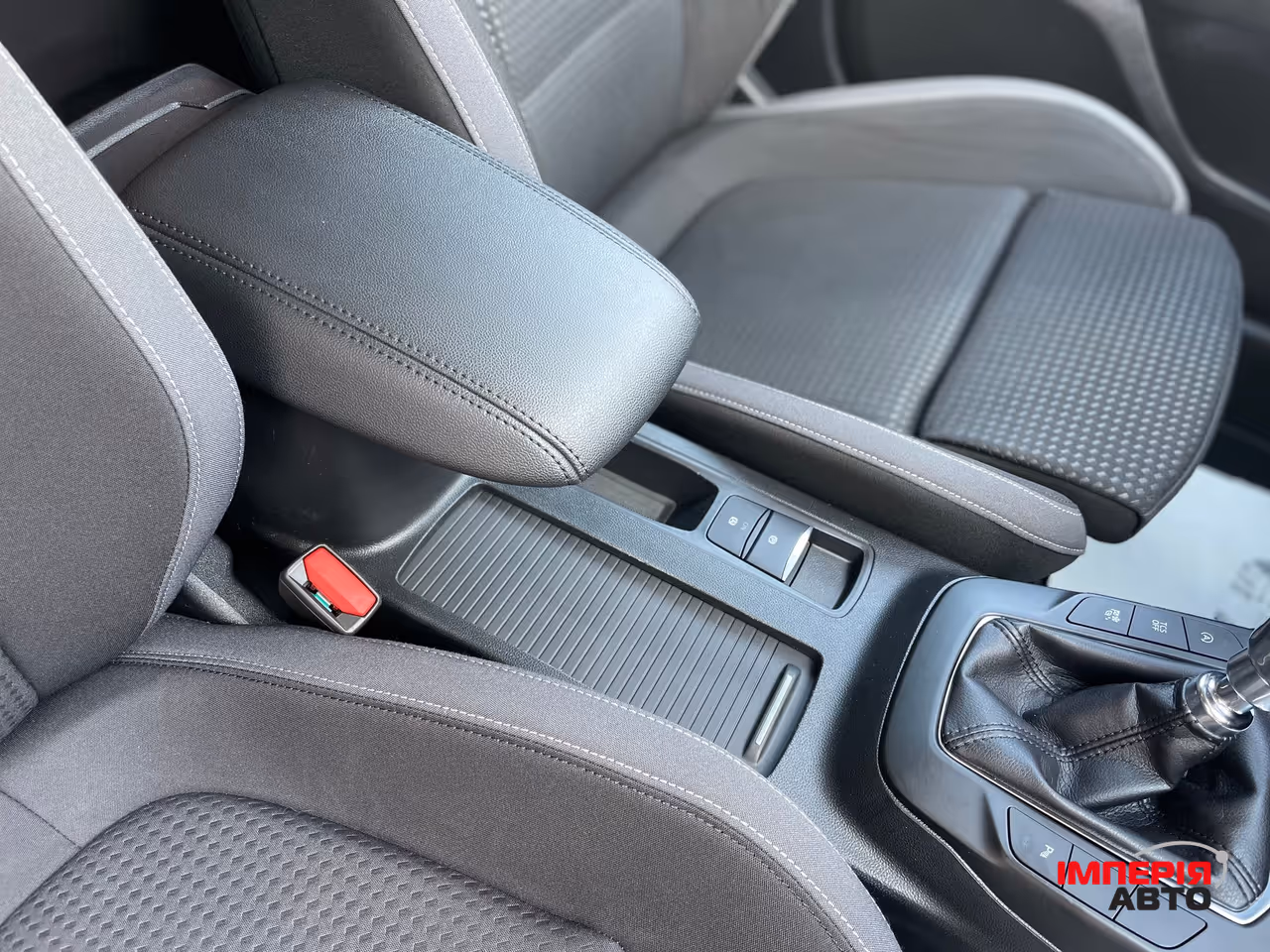 Ford Focus - фото 56