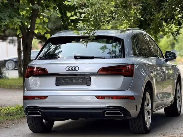 Audi Q5 - фото 5
