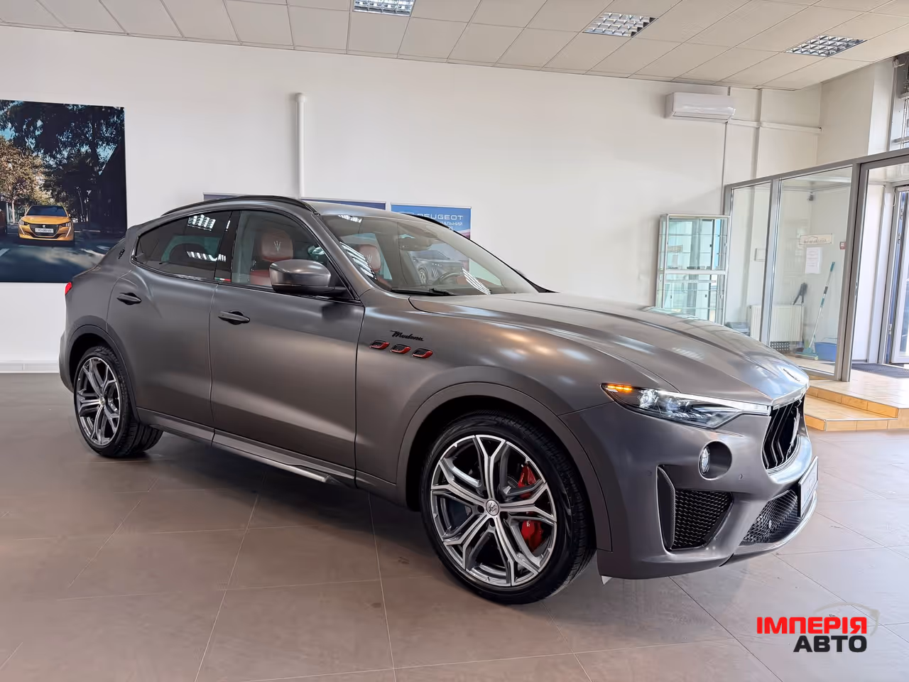 Maserati Levante - фото 58