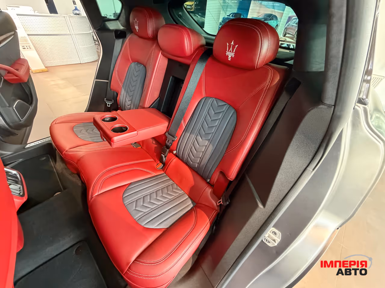 Maserati Levante - фото 57