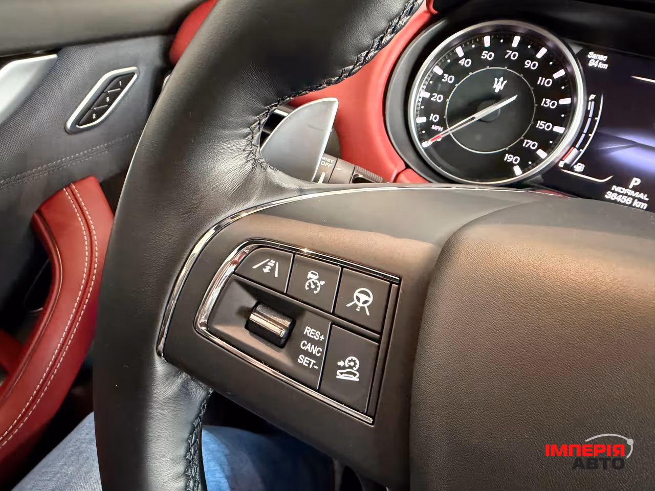 Maserati Levante - фото 37
