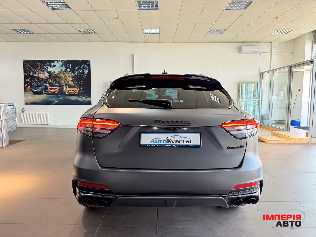 Maserati Levante - фото 10