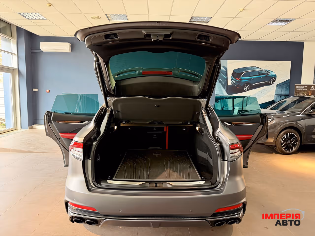 Maserati Levante - фото 59