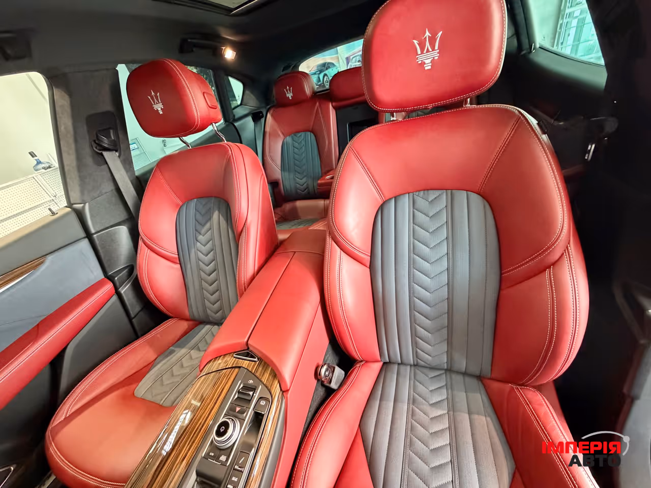Maserati Levante - фото 27