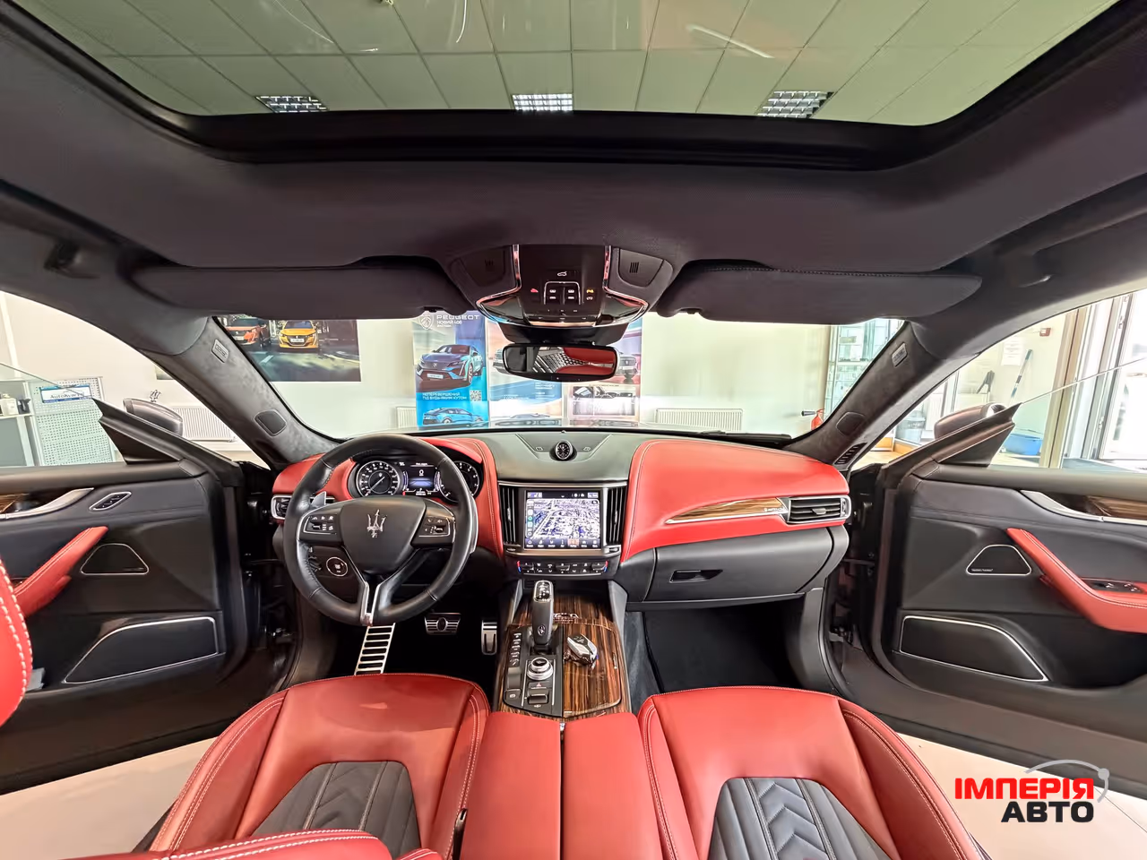 Maserati Levante - фото 30